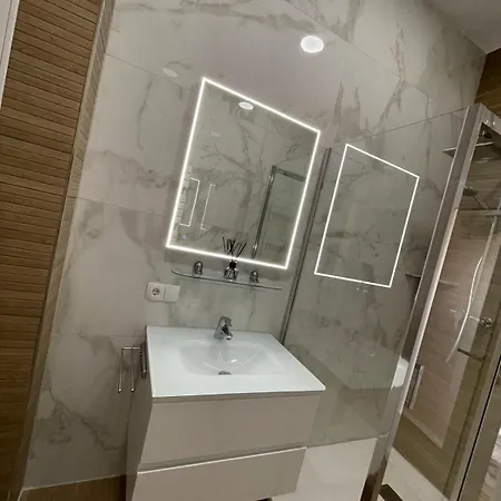 Schulerhaus Apartmán *